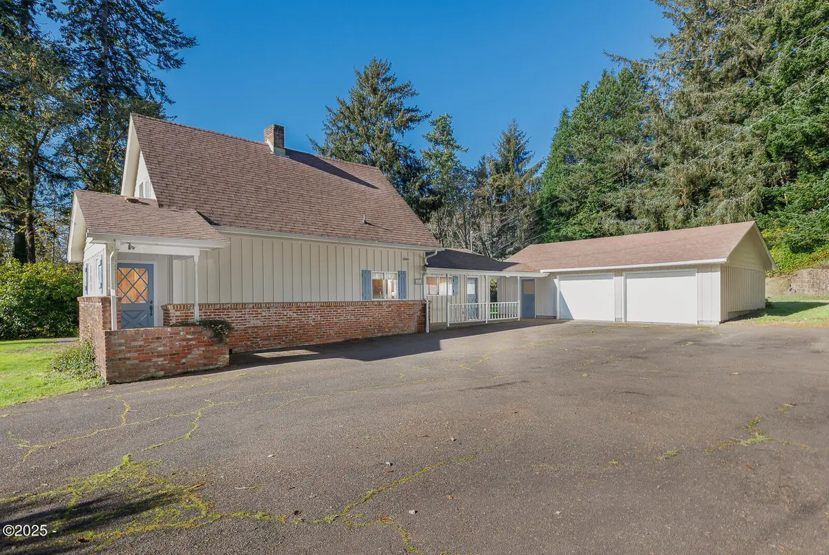 352 SE Johnston, Newport, OR 97365 - #1