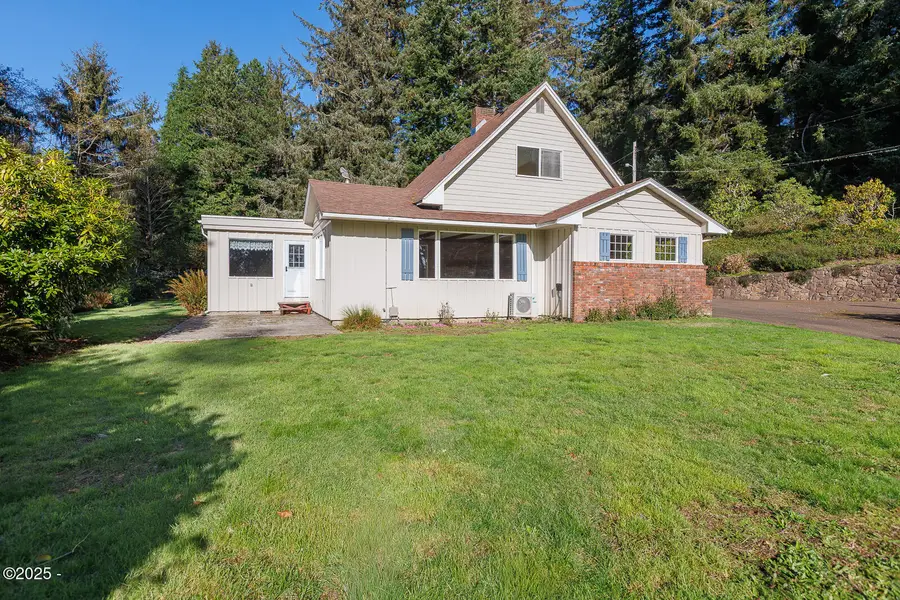 352 SE Johnston, Newport, OR 97365 - #2