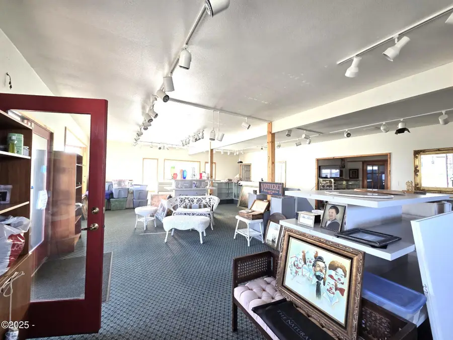 35350 Brooten Rd, Pacific City, OR 97135 - #3