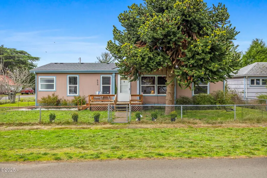 620 N Bay, Waldport, OR 97394 - #2