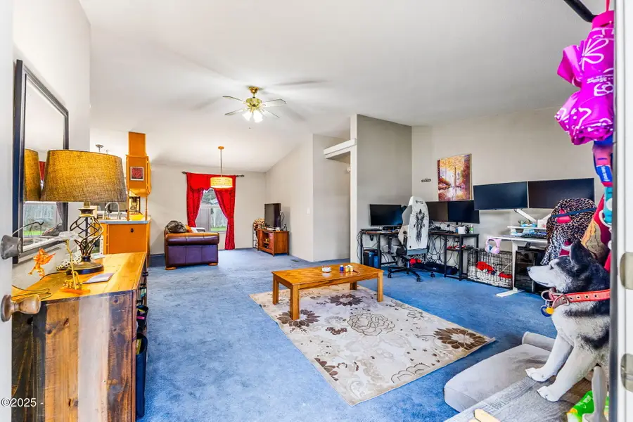 620 N Bay, Waldport, OR 97394 - #3