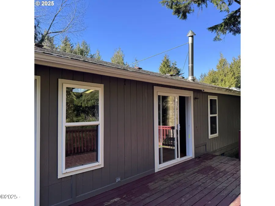 925 SW Dolores, Waldport, OR 97394 - #3