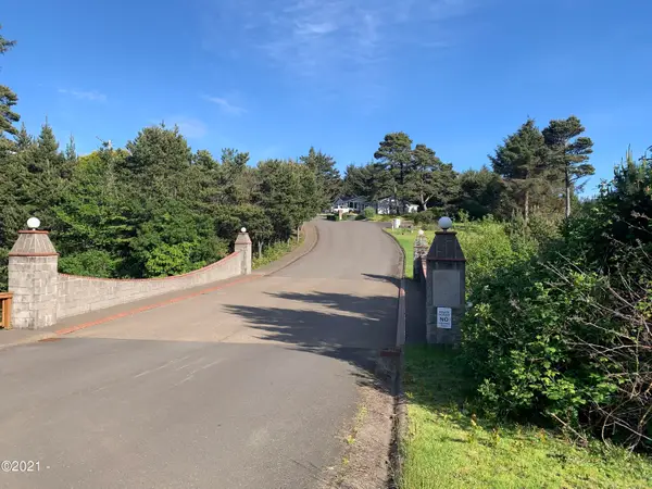 TL-700 SW Sailfish, Waldport, OR 97394