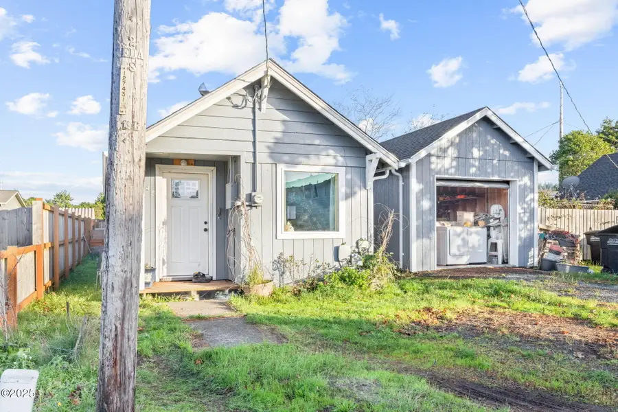 945 NE Commercial, Waldport, OR 97394 - #2