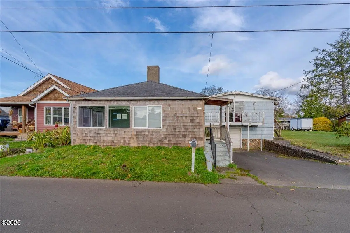 1110 6th, Seaside, OR 97138 - #1