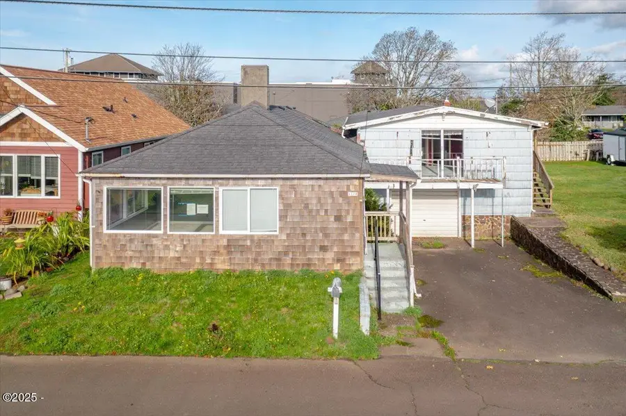 1110 6th, Seaside, OR 97138 - #2