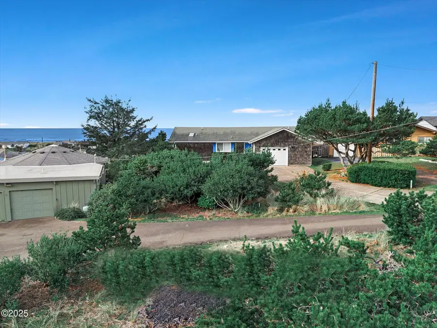 Tl-1800 NW Bayshore, Waldport, OR 97394 - #3