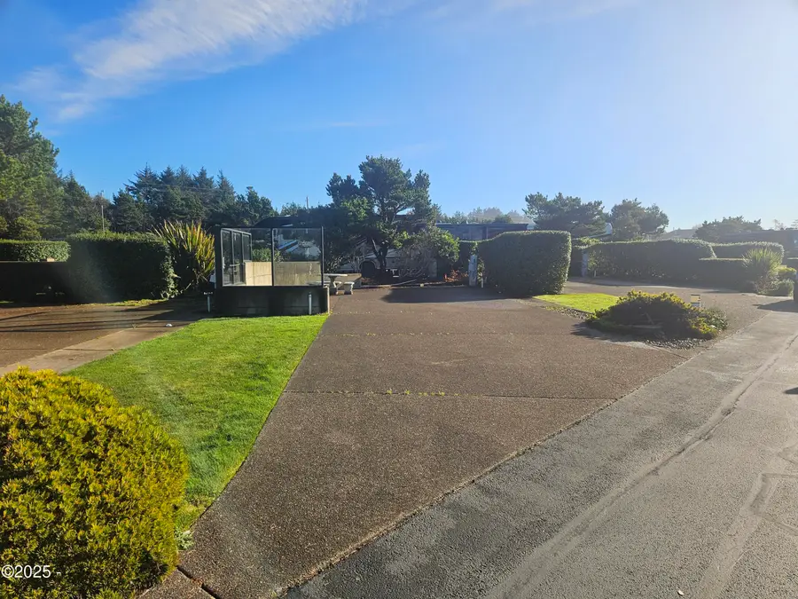 6225 N Coast Hwy Lot 65, Newport, OR 97365 - #2