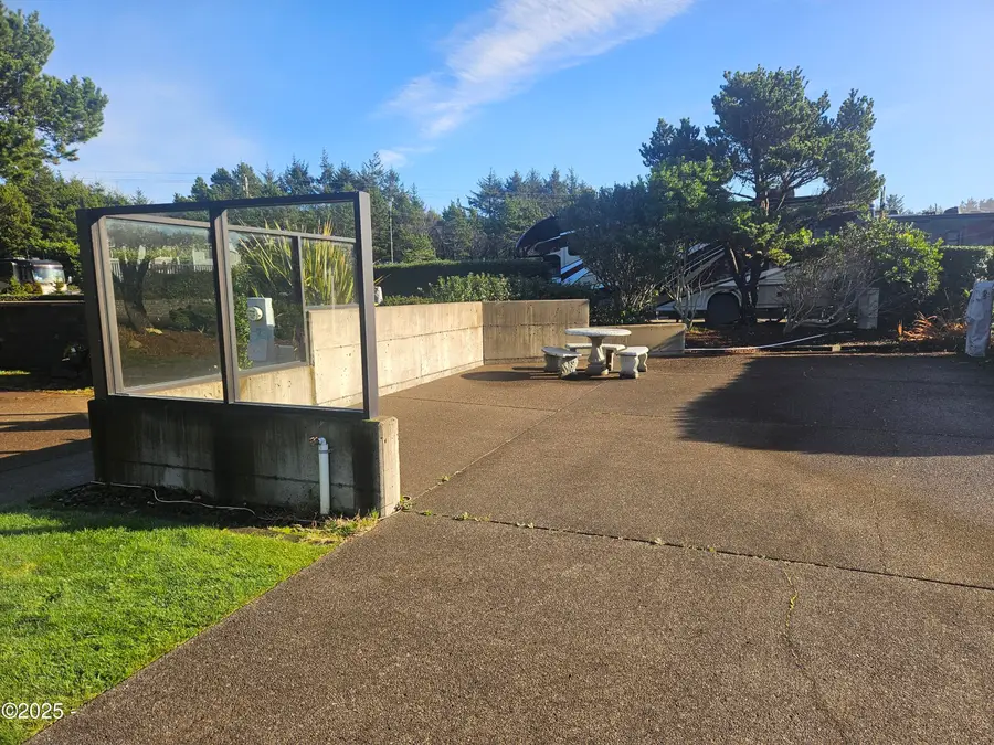 6225 N Coast Hwy Lot 65, Newport, OR 97365 - #3