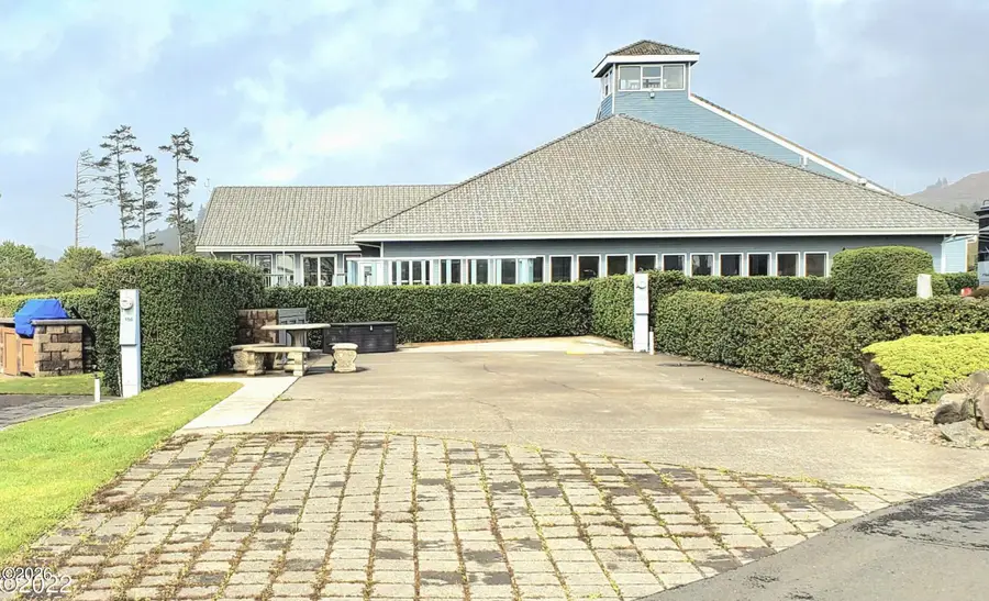 6225 N Coast Hwy, Newport, OR 97365 - #2