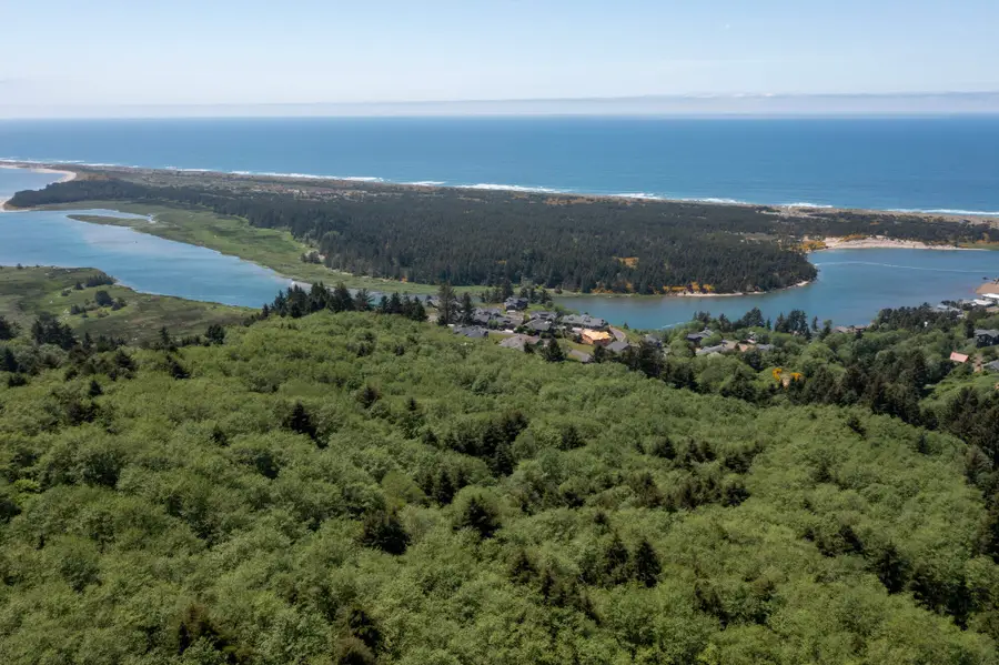 201ac Resort, Pacific City, OR 97135 - #3