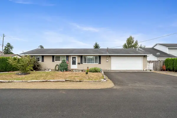 1003 Grove, Tillamook, OR 97141