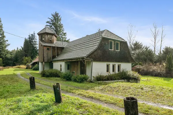 11605 U.s. 101, Tillamook, OR 97141