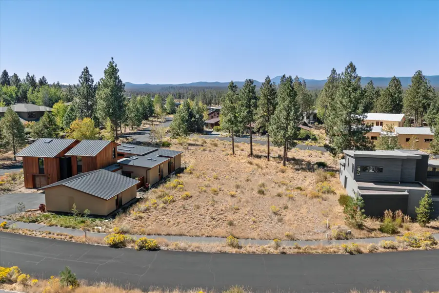 62765 NW Sand Lily Way, Bend, OR 97703 - #3