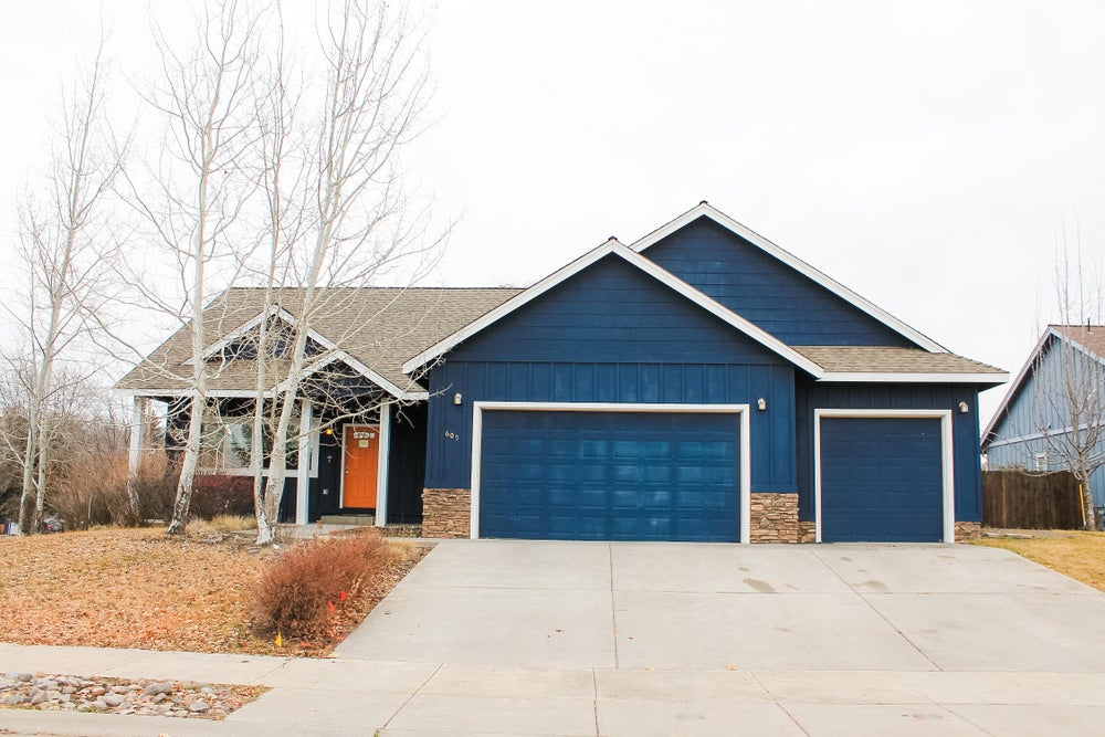 605 Wildland Drive, Klamath Falls, OR 97601 BHGRE