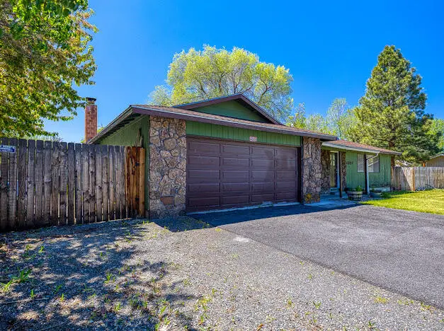 4332 Meadows Drive, Klamath Falls, OR 97603 - #2