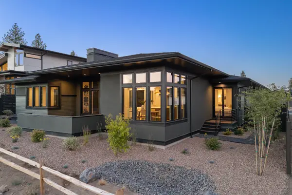 1251 NW Stanhope, Bend, OR 97703