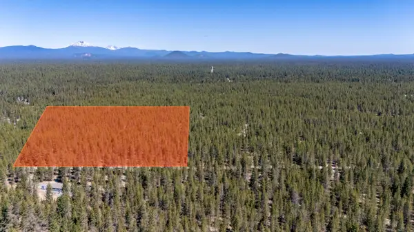 15600 Deedon, La Pine, OR 97739