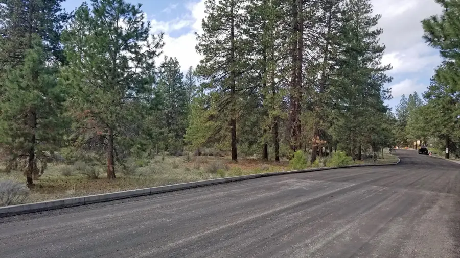 Pinebrook Boulevard, Bend, OR 97702 - #2