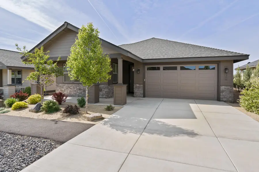 2366 NW Redwood, Redmond, OR 97756 - Image #2
