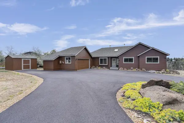 17197 Mountain View Road, Sisters, OR 97759