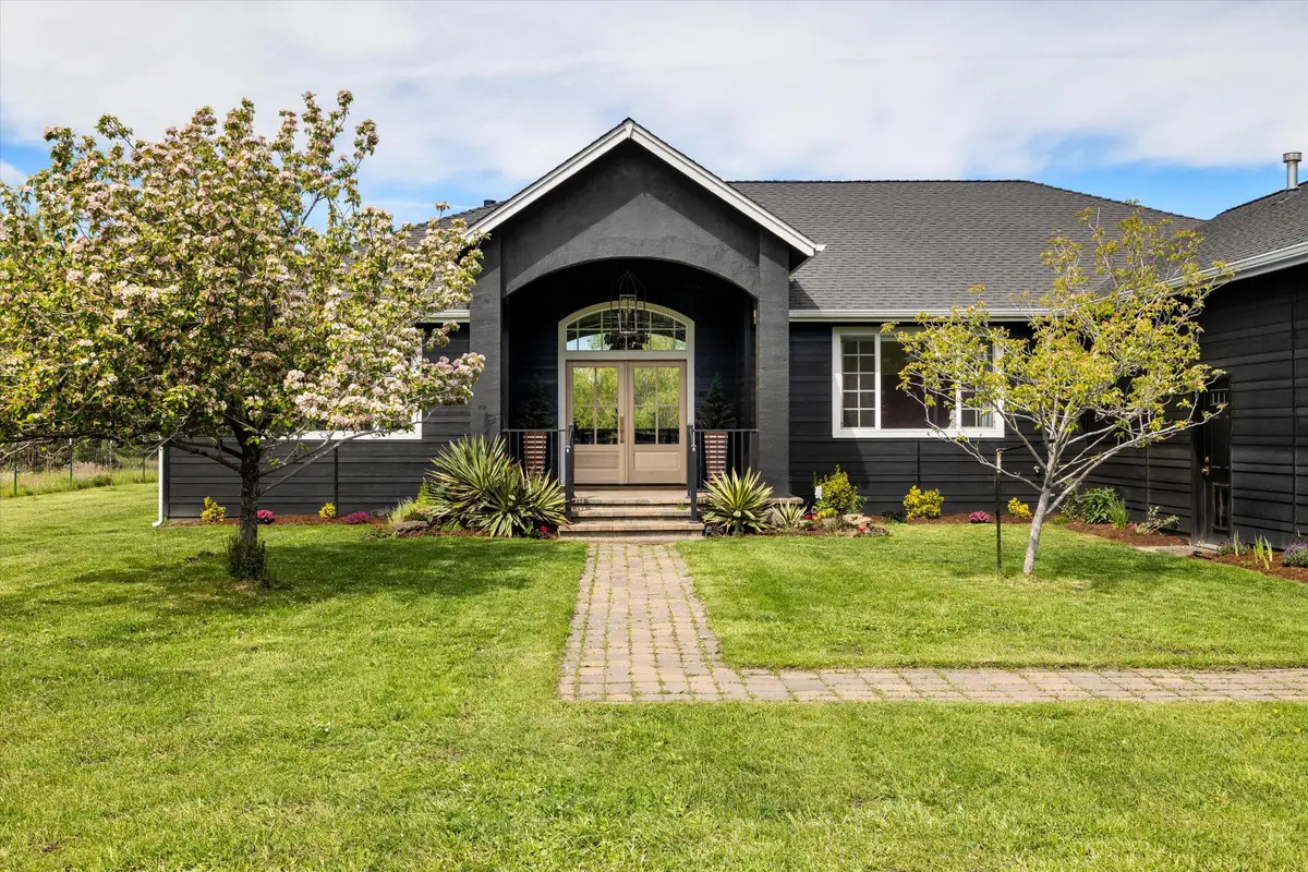 62705 Hamby, Bend, OR 97701 - Image #1