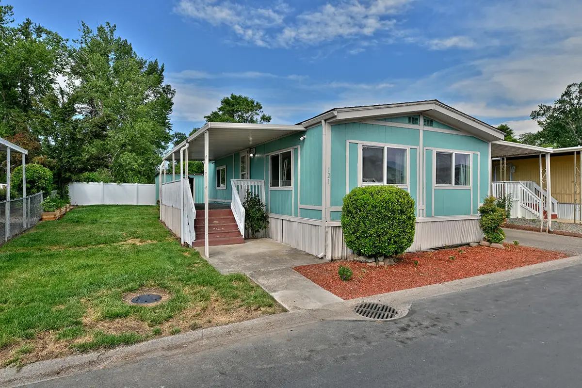 3555 S Pacific Highway #SPC 121, Medford, OR 97501 - #1