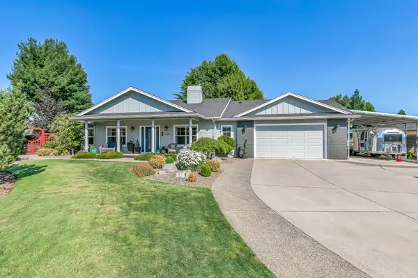 1620 Pacific, Phoenix, OR 97535