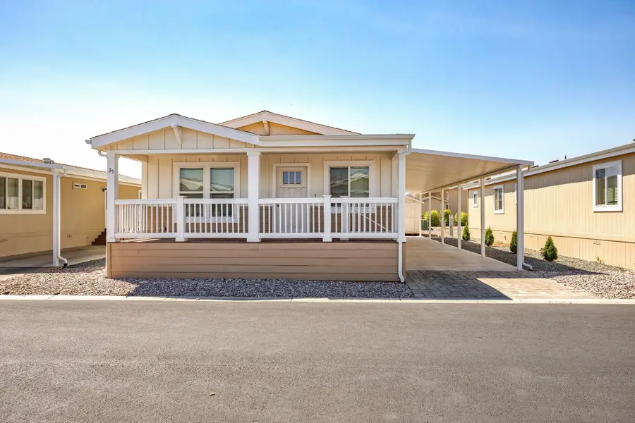 3555 S Pacific Highway #SPC 35, Medford, OR 97501 - Image #2