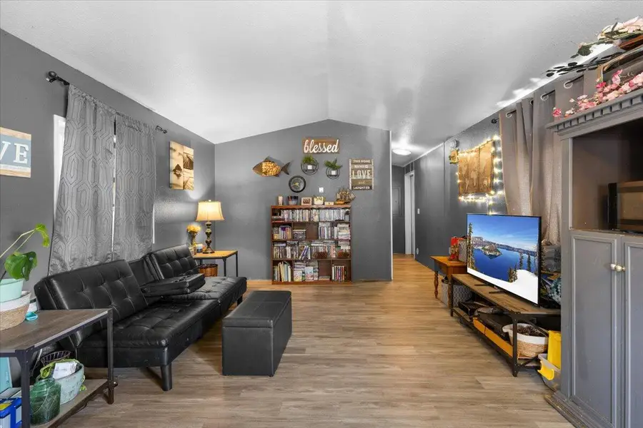 11427 Blackwell Road #UNIT 2, Central Point, OR 97502 - #2