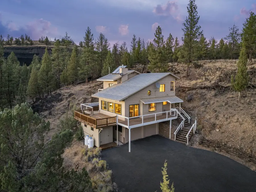 16966 Canyon Crest, Sisters, OR 97759 - Image #2