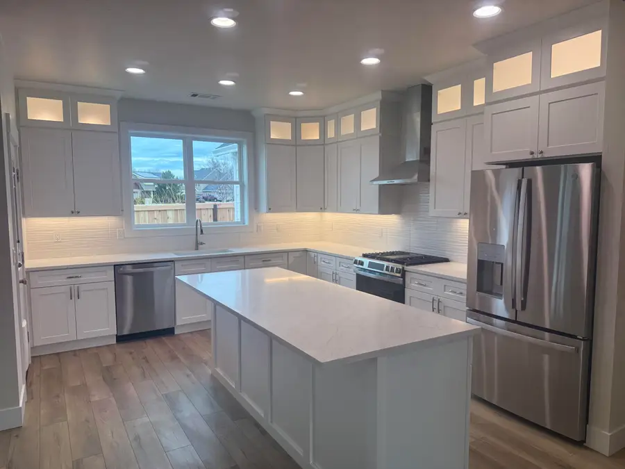 3145 Monaco Court, Medford, OR 97504 - #2