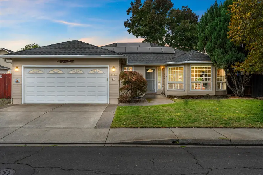 1822 Sarah, Medford, OR 97501 - Image #2