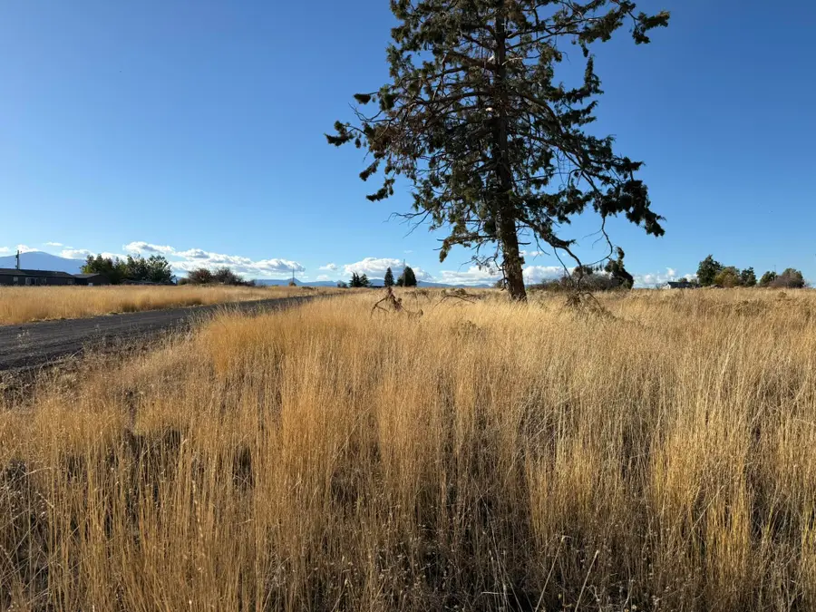 0 Rainbow, Chiloquin, OR 97624 - Image #2