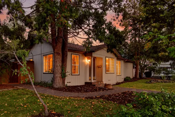 1532 NE 9th, Bend, OR 97701