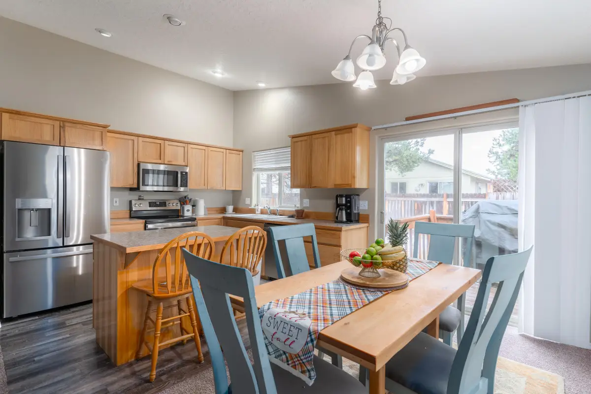 16485 Cassidy, La Pine, OR 97739 - Image #1