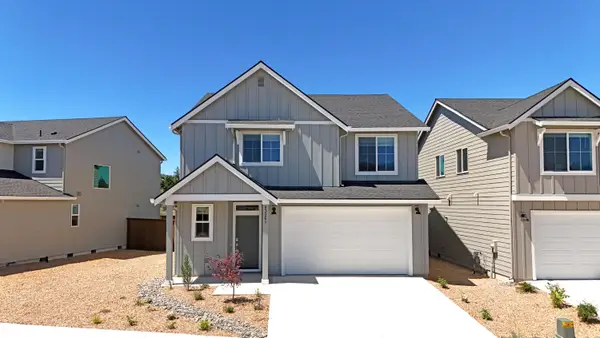 63261 Carly Ln, Bend, OR 97701