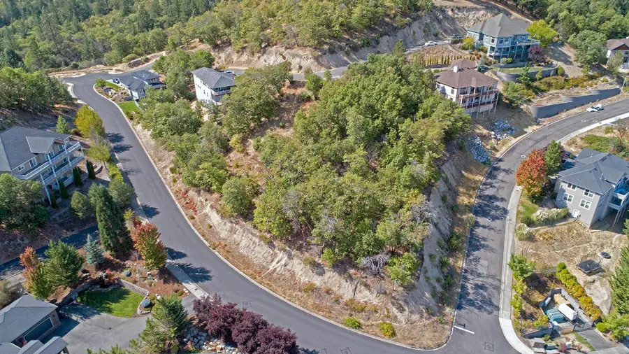 1137 Sunburst Way, Grants Pass, OR 97526 - #3