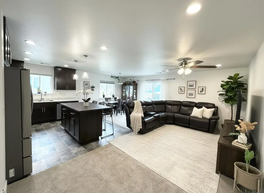 7929 Jacqueline, White City, OR 97503 - Image #3