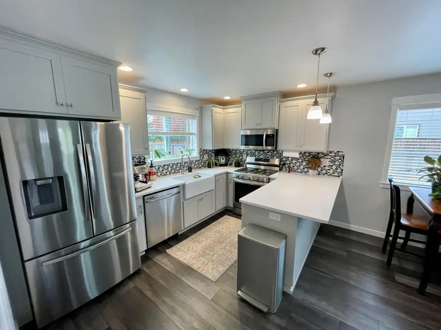 246 Reanna, Medford, OR 97501 - Image #3