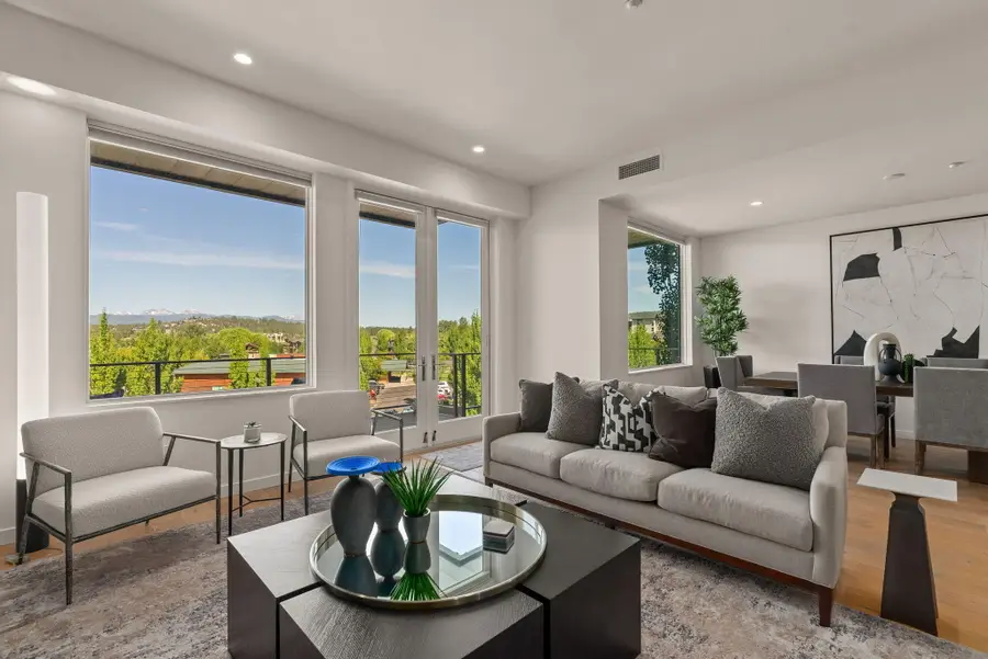 291 SW Bluff, Bend, OR 97702 - Image #3