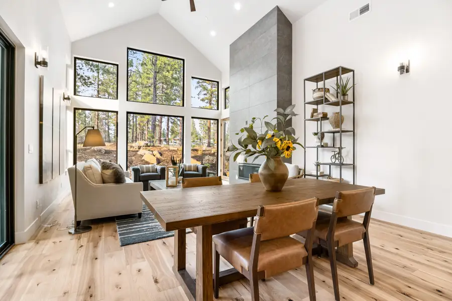 18281 Forestbrook, Bend, OR 97707 - Image #3