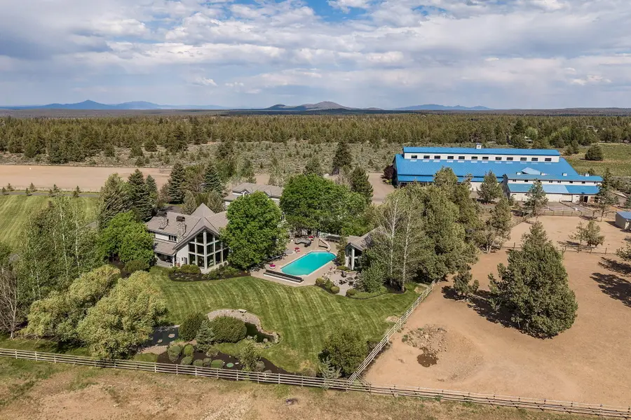 67480 Cloverdale, Bend, OR 97703 - Image #3