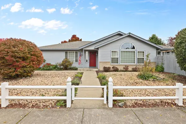 1401 Diamond, Medford, OR 97501