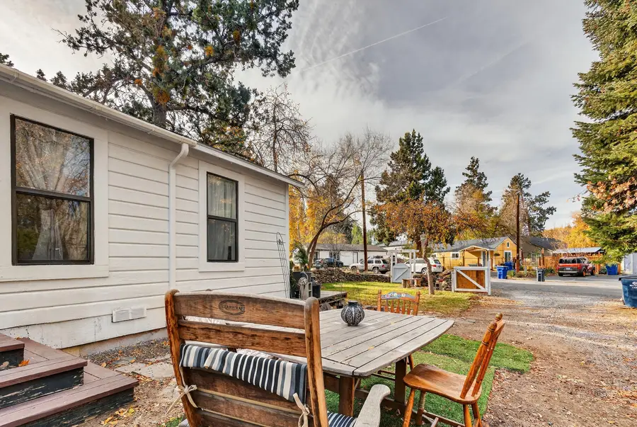 322 SE 5th, Bend, OR 97702 - Image #3