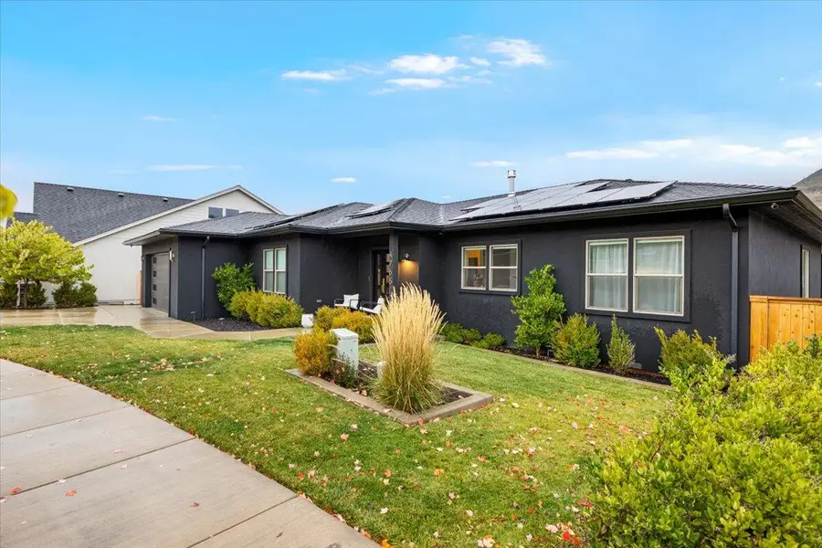 4765 Hathaway, Medford, OR 97504 - Image #3