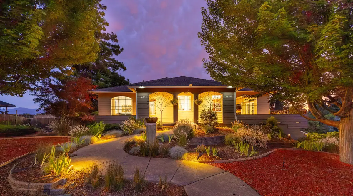 4604 Cloudcrest, Medford, OR 97504 - Image #1