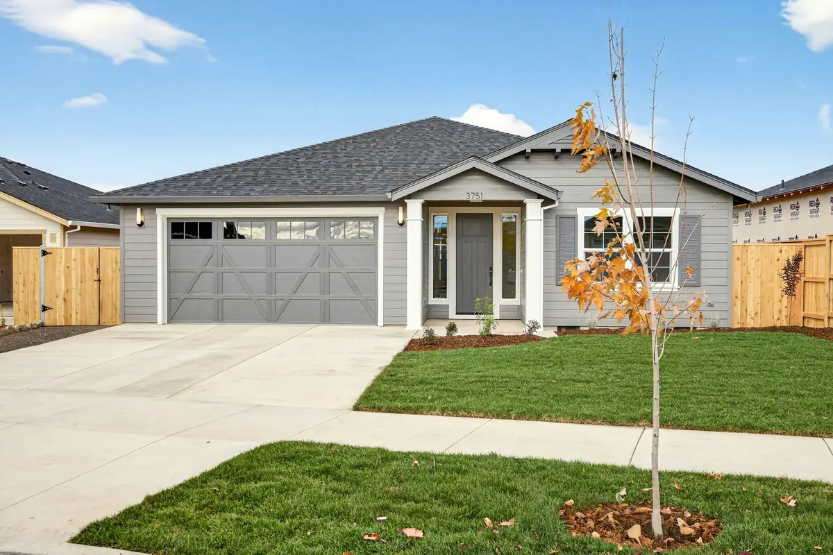 3751 Carlin, Medford, OR 97504 - Image #1