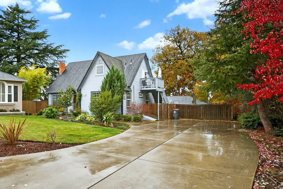 3473 Poppywoods, Medford, OR 97504 - Image #2