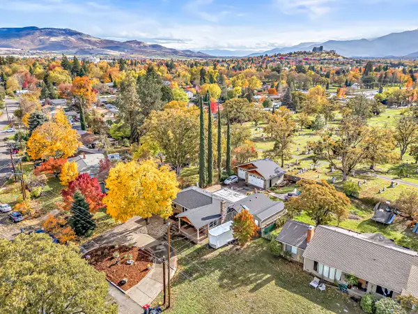 1528 Terrace, Medford, OR 97504